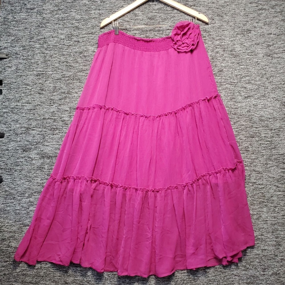 Truly 4 You Tiered Maxi Skirt Women‎ XL Pink Floral Rosette Smocked Waist Gypsy